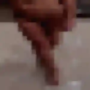 Photo de Marie-Claire à Lisieux (27 ans) - plan cul discret