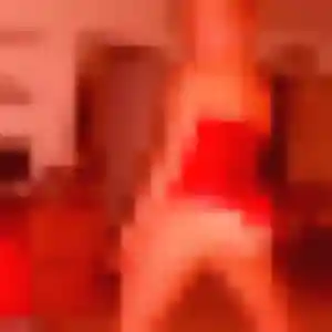 Photo exclusive de Fabienne, 22 ans à Livernon - rencontre sans lendemain