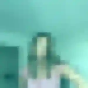Photo de Blandine à Loir en Vallée (28 ans) - plan cul sans inscription