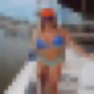 Rejoins Faustine, 34 ans à Loire-sur-Rhône en privé