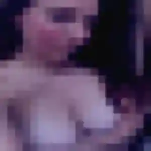 Jocelyne (22 ans) à Longjumeau cherche une rencontre ce soir
