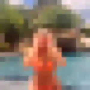 Contacte Albane, 24 ans à Lormont en privé