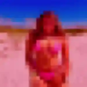 Sexy Marine, 27 ans à Louchats - voir sa photo