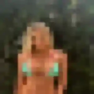 Sexy Brigitte, 28 ans à Louvil - la contacter