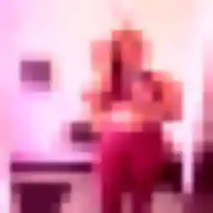 Contacte Julie, 33 ans à Mably en privé