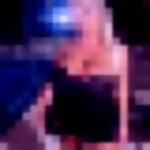 Anne, 28 ans, en ligne à Machilly pour un plan cul