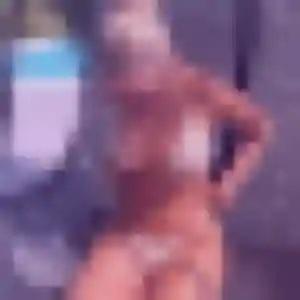 Kelly, 34 ans, dispo pour plan cul à Macouba