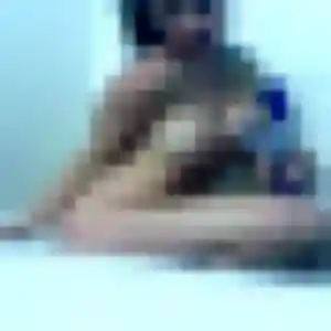 Eugenie (28 ans) à Magny propose une rencontre rapidement