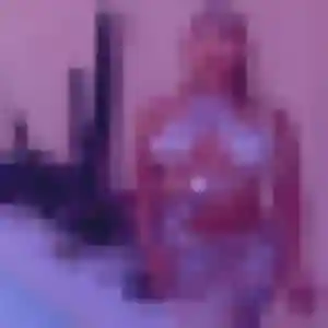 Melanie, 22 ans, en ligne à Mailhac pour une rencontre coquine