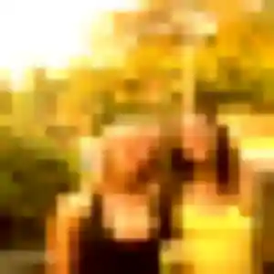 Louise, femme de 28 ans cherche plan cul à Manom