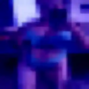 Xenia (24 ans) à Marnay cherche une rencontre rapidement