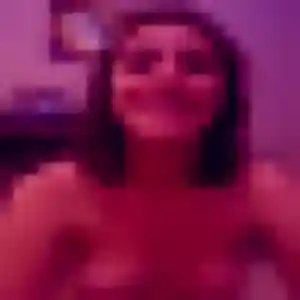 Enora (25 ans) à Marquise propose une rencontre rapidement