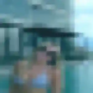 Doriane de Marzy, 22 ans - plan cul sans prise de tête