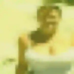 Photo privée de Nour, 24 ans à Mas-Grenier - plan discret