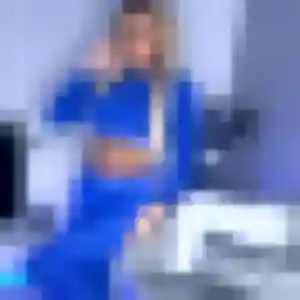 Photo exclusive de Sarah, 22 ans à Merlines - plan discret