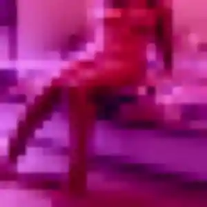 Myriam, 22 ans, dispo pour plan cul à Mialet