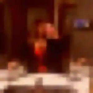 Sexy Laura, 22 ans à Mionnay - voir sa photo