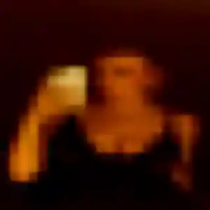 plan cul à Mirabel-et-Blacons : profil de Lisa, 22 ans - sans engagement