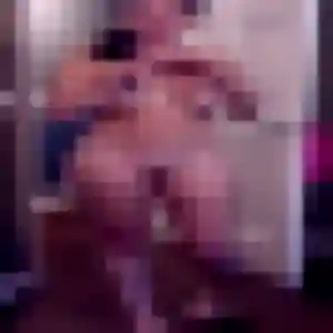 Photo sexy de Martine, 26 ans à Monceaux-sur-Dordogne - plan discret