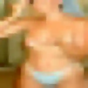 Brigitte, 25 ans, en ligne à Monsempron-Libos pour un plan cul