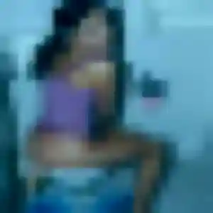 Regine, 26 ans, connectée à Montalieu-Vercieu pour une rencontre coquine