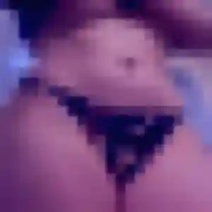 Huguette, 38 ans, en ligne à Montauban-de-Bretagne pour une rencontre coquine