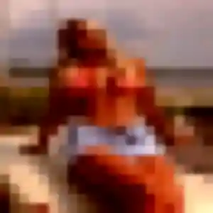 Rejoins Lola, 23 ans à Montaudin gratuitement