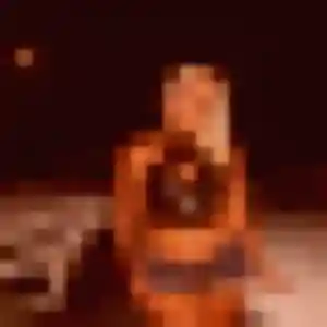 Capucine, 22 ans, disponible à Montceaux pour une rencontre coquine