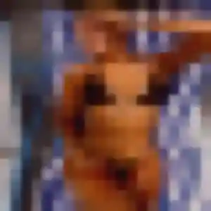 Gwendoline, 37 ans, connectée à Montfort-l'Amaury pour une rencontre coquine