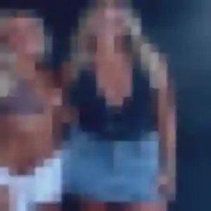 Alix, femme de 31 ans propose plan cul à Montguyon