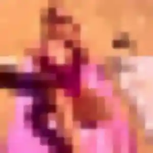 Rejoins Juliette, 23 ans à Montréal-la-Cluse gratuitement