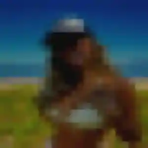 Photo de Justine à Montsecret-Clairefougère (38 ans) - plan cul sans inscription