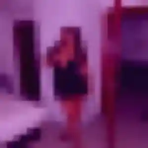 Photo privée de Amandine, 30 ans à Moulin-Neuf - rencontre coquine