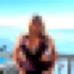 Ursula, 37 ans, connectée à Munster pour un plan cul