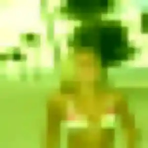 Découvre Alexandra, 35 ans à Nanteuil en privé