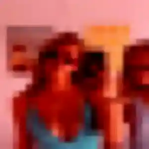 Elsa (28 ans) à Nauviale attend une rencontre ce soir