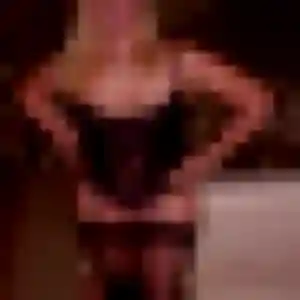 Photo de Tania à Nay (27 ans) - plan cul anonyme