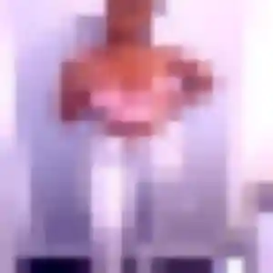 Corinne, 37 ans, connectée à Néhou pour une rencontre coquine