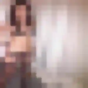 Joelle (23 ans) à Nesles-la-Montagne attend une rencontre rapidement