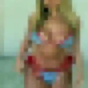 Noemie, 24 ans, en ligne à Neufmanil pour un plan cul