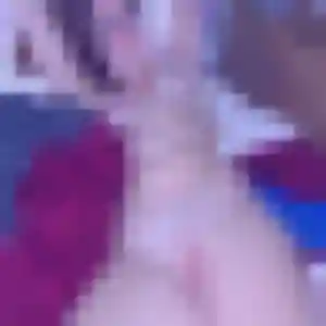 Lucie, 37 ans, cherche un plan cul à Neuilly-le-Réal