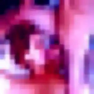 Jennifer, 25 ans, en ligne à Neuvilly pour une rencontre coquine