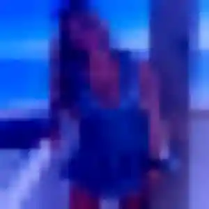 Yasmine, femme de 23 ans propose plan cul à Neuvilly