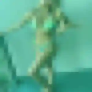 Zoe, femme de 25 ans veut plan cul à Neuvy-Sautour