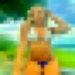 Emma-Rose (22 ans) à Nointot propose un plan cul aujourd'hui