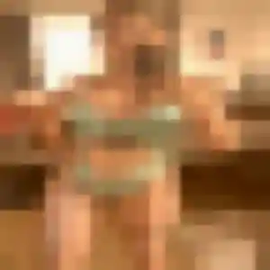 Photo de Patricia à Nointot (44 ans) - plan cul sans inscription