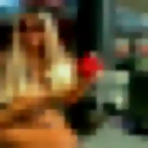 Photo de Martine à Noyant-d'Allier (34 ans) - plan cul discret