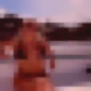 Corinne, femme de 37 ans cherche plan cul à Noyen-sur-Sarthe