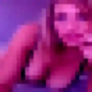 Sophie, 36 ans, connectée à Nucourt pour un plan cul