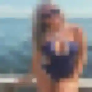 Julie-Anne (26 ans) à Oisy-le-Verger cherche une rencontre maintenant